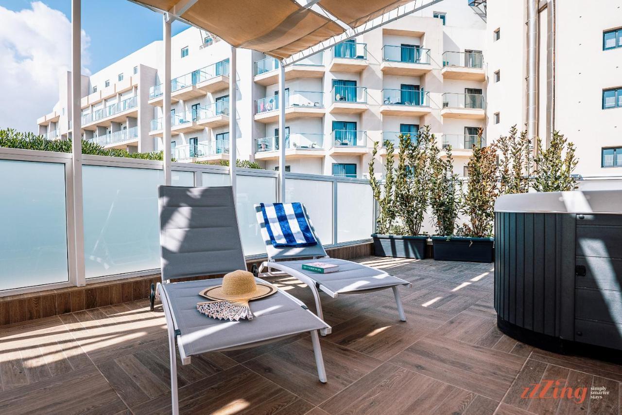 Stunning Holiday Villa With A Heated Jacuzzi San Pawl il-Baħar Eksteriør billede