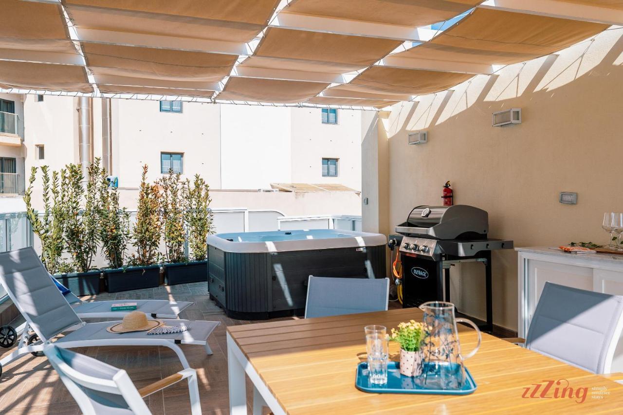 Stunning Holiday Villa With A Heated Jacuzzi San Pawl il-Baħar Eksteriør billede