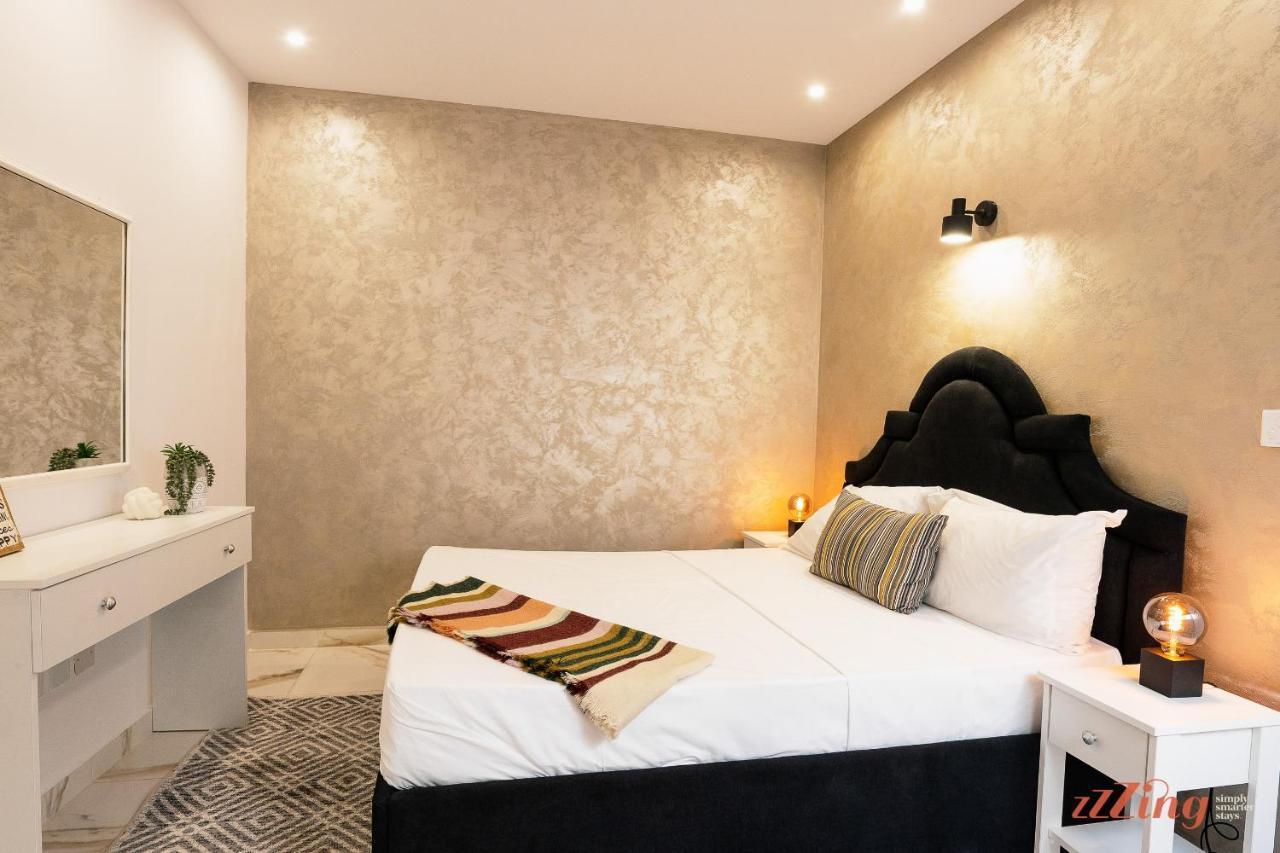 Stunning Holiday Villa With A Heated Jacuzzi San Pawl il-Baħar Eksteriør billede